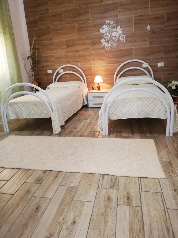Apartmán Monte Granatico Villamassargia Exteriér fotografie