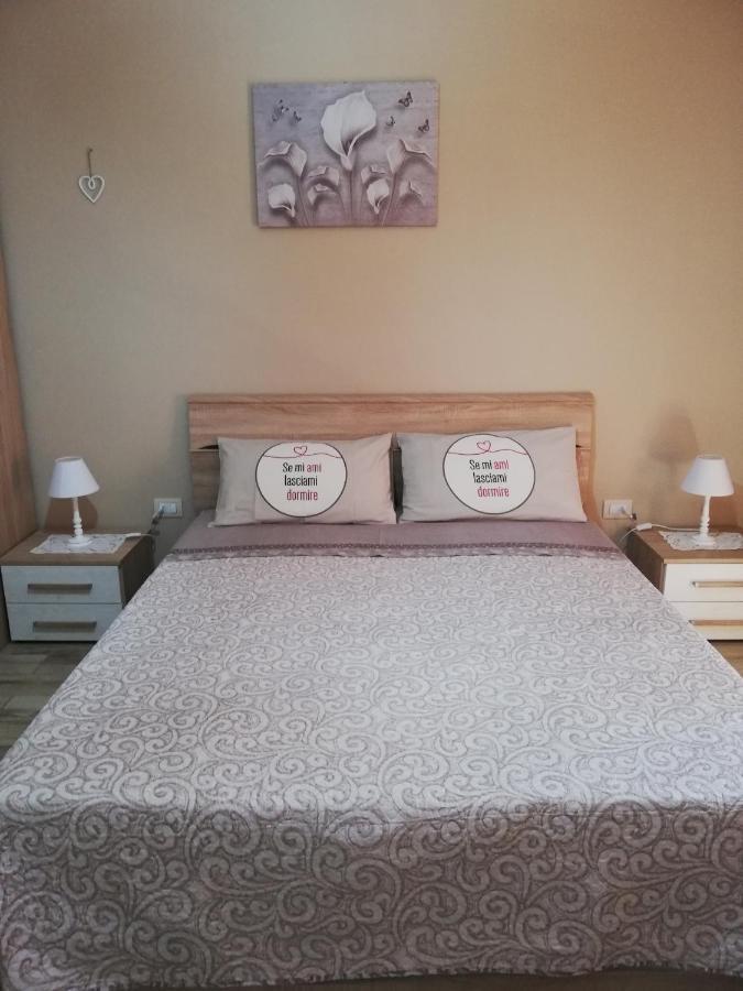 Apartmán Monte Granatico Villamassargia Exteriér fotografie