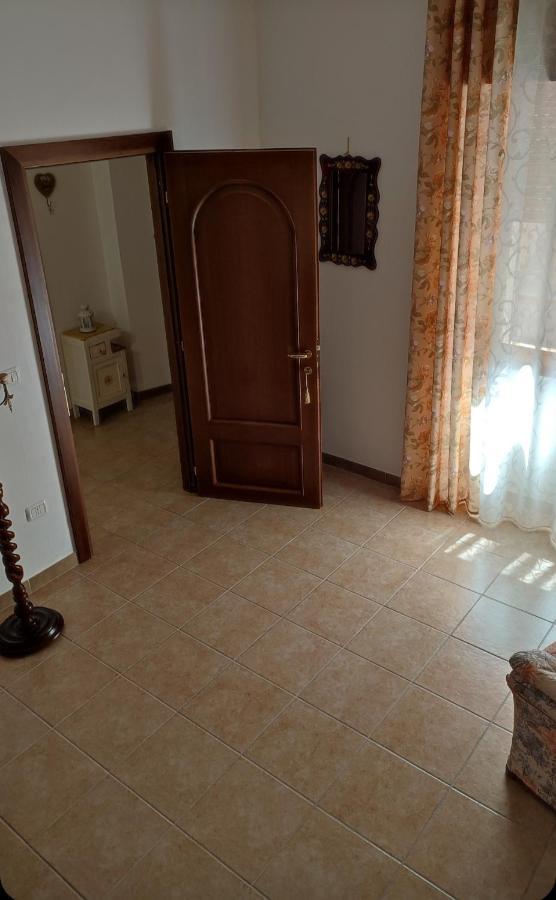 Apartmán Monte Granatico Villamassargia Exteriér fotografie