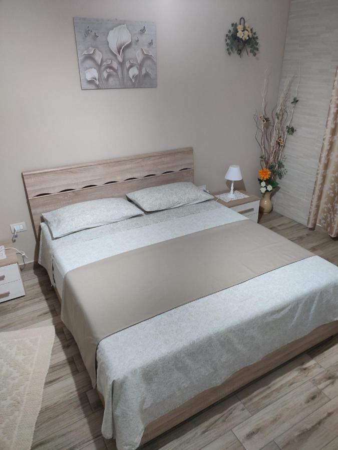 Apartmán Monte Granatico Villamassargia Exteriér fotografie