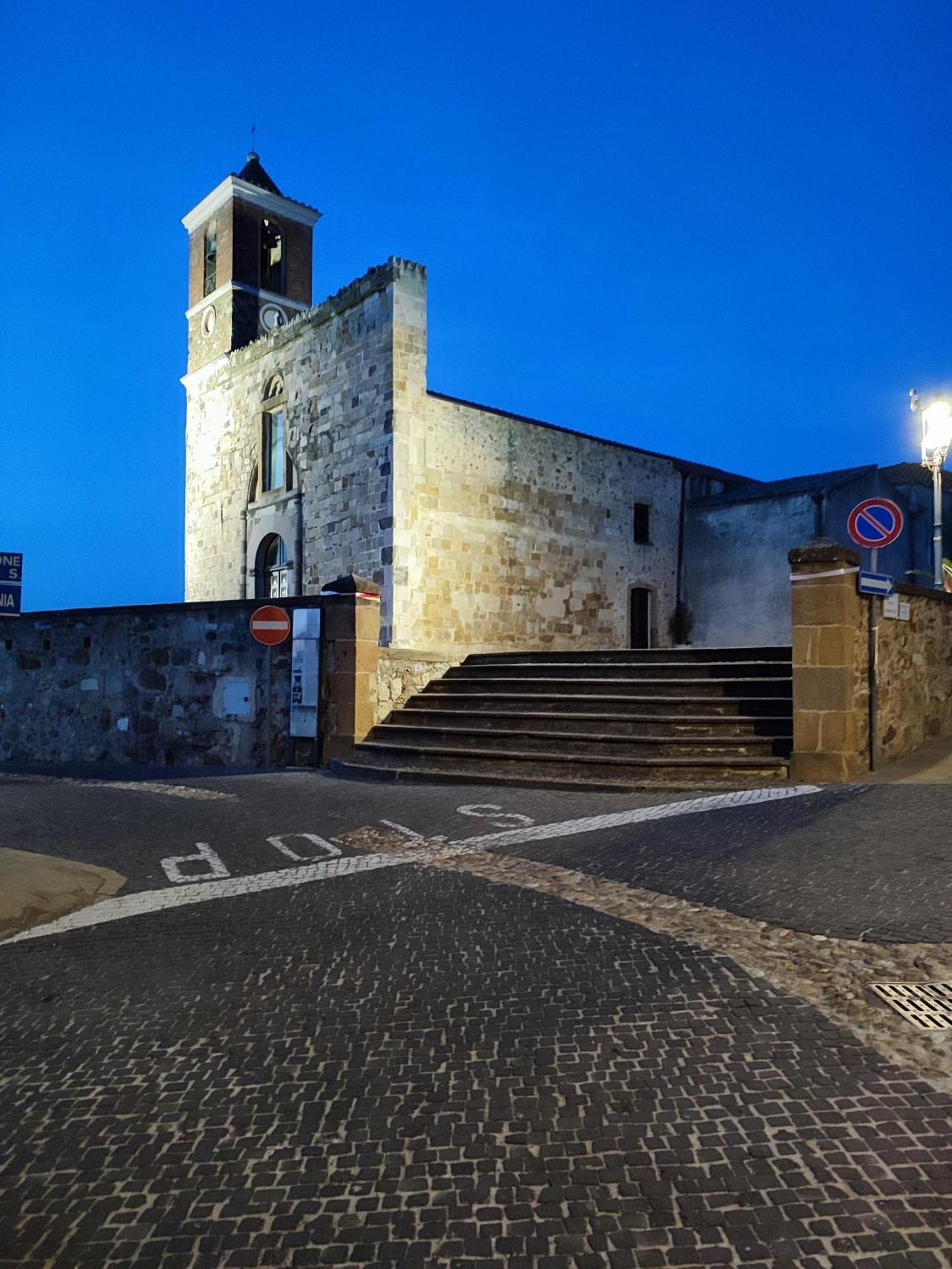 Apartmán Monte Granatico Villamassargia Exteriér fotografie