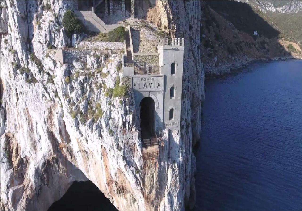 Apartmán Monte Granatico Villamassargia Exteriér fotografie